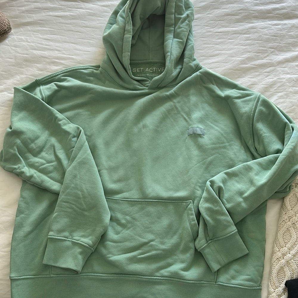 SET active hoodie in liberty color - LIMITED ED AND PERFECT CONDITION